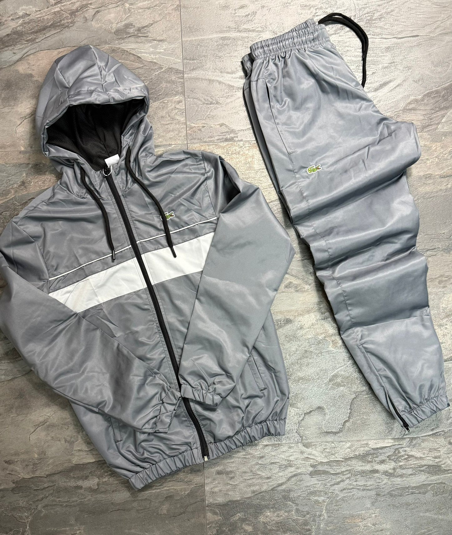 Спортен екип Lacoste