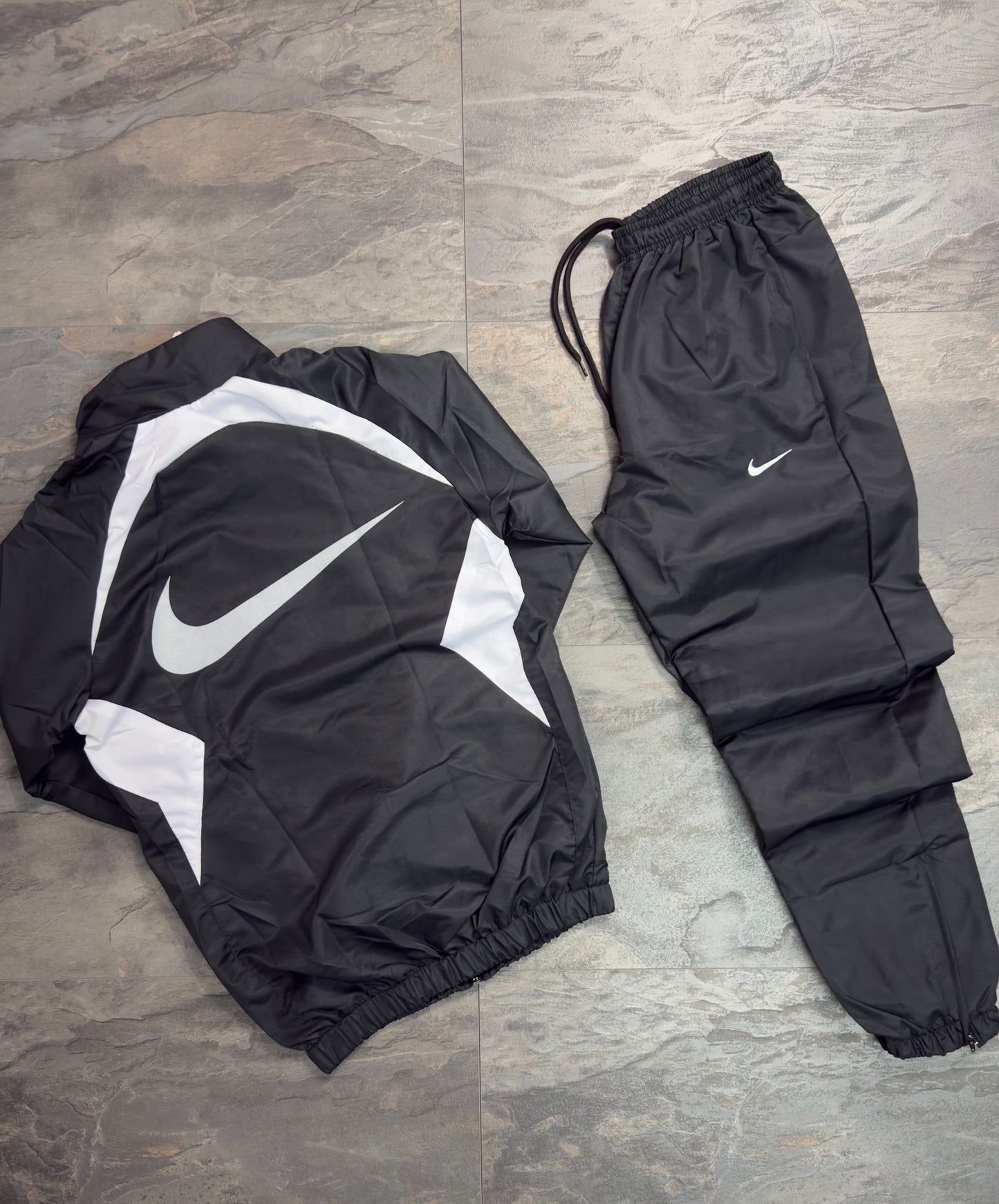 Спортен екип Nike