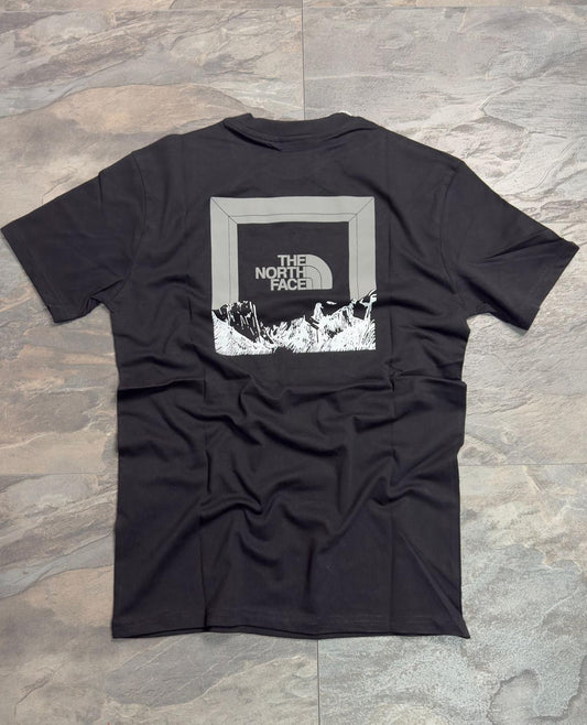 Тениска THE NORTH FACE 2026