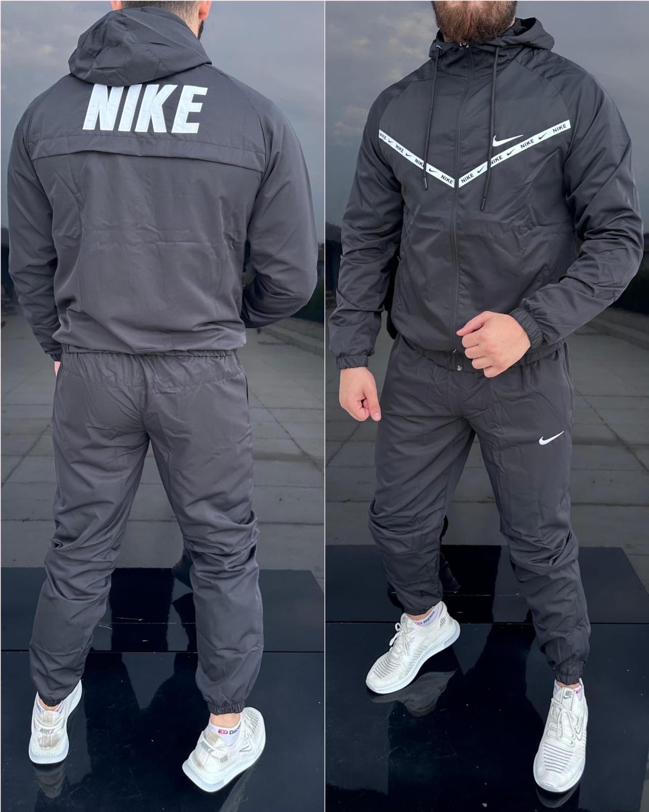 Спортен екип Nike