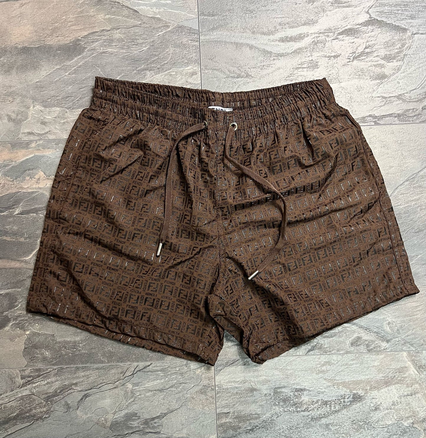 Шорти Fendi