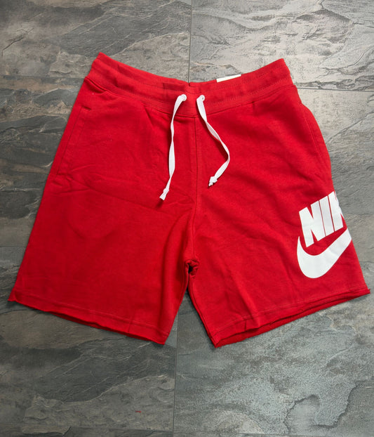 Къси спортни гащи NIKE 1670