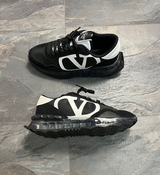 Обувки Valentino