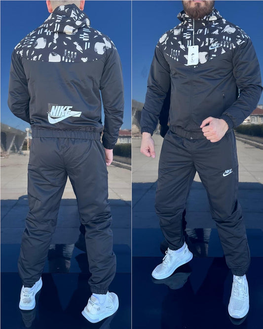 Спортен екип Nike