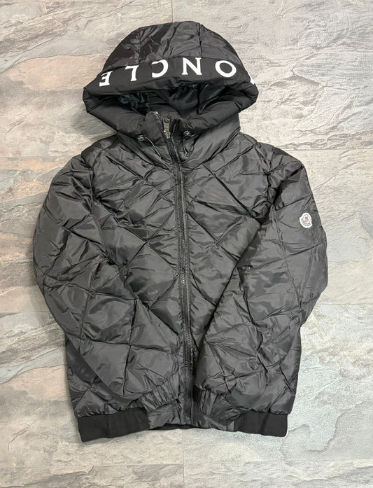 Яке Moncler