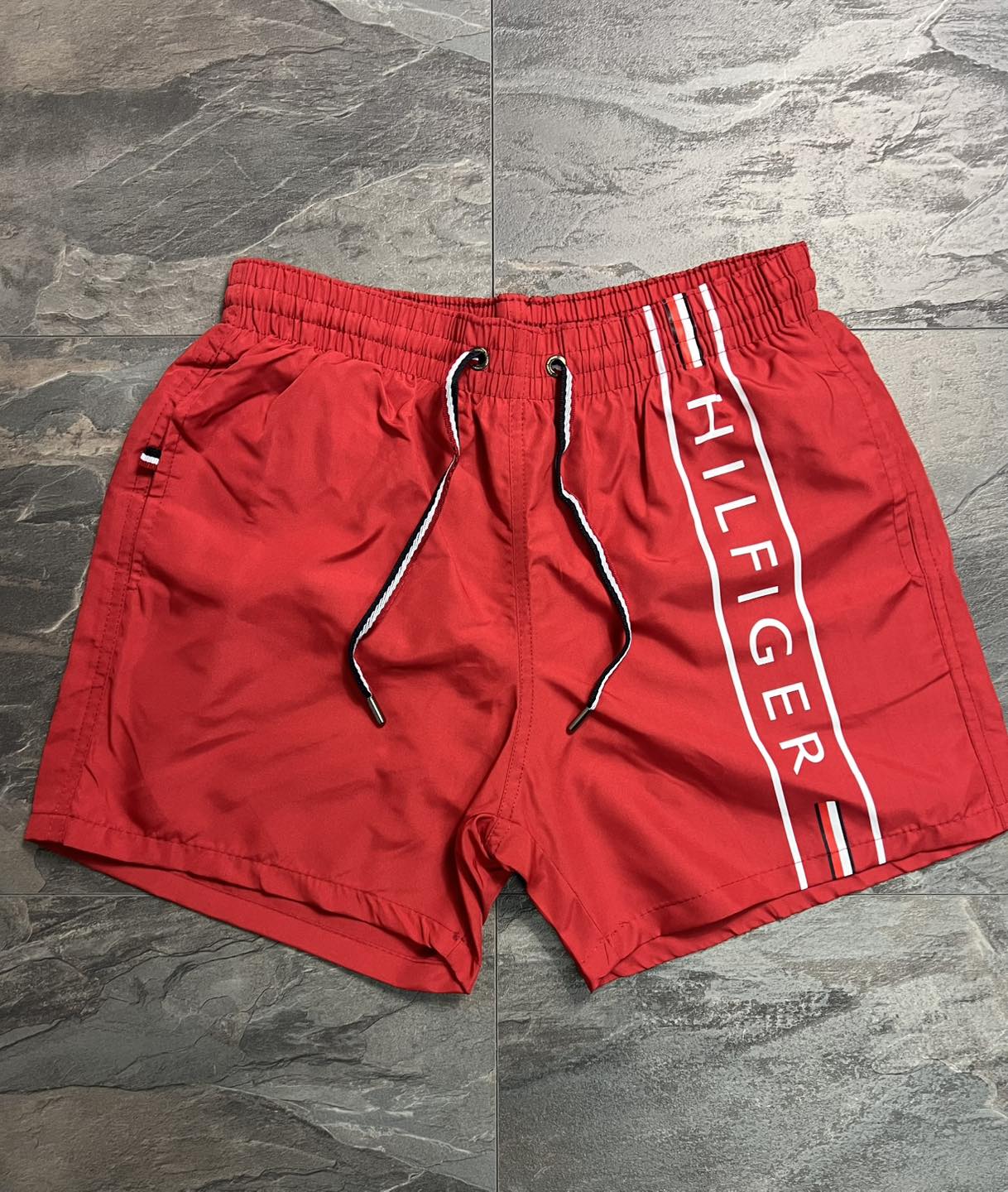 Мъжки шорти / бански Tommy Hilfiger 4050
