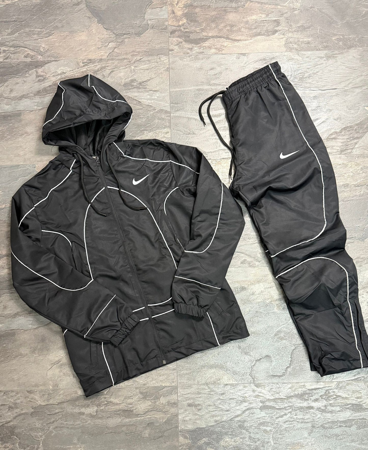 Спортен екип Nike