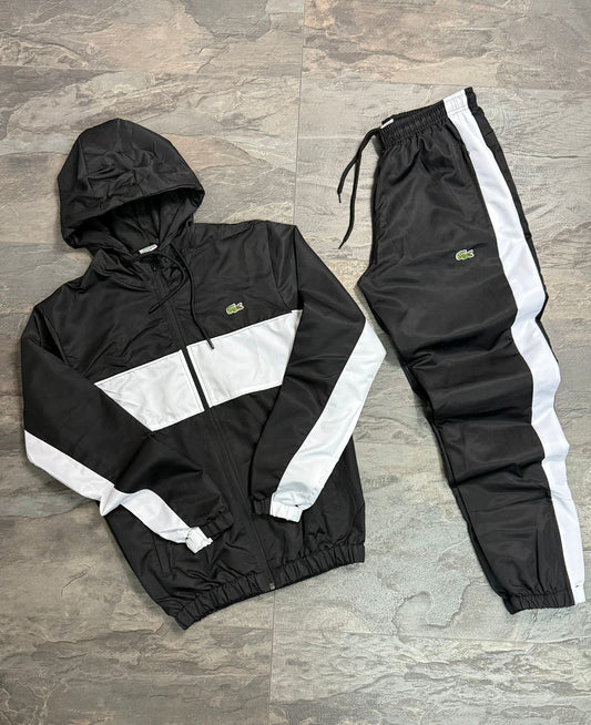 Спортен екип Lacoste