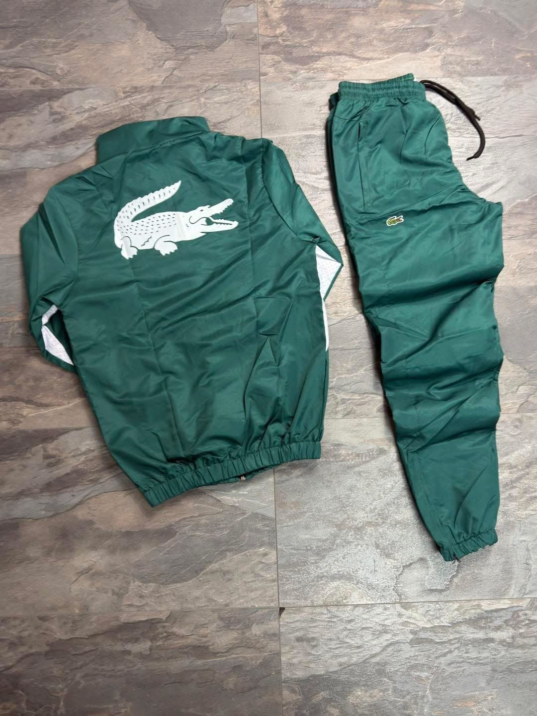 Мъжки спортен екип Lacoste 1140