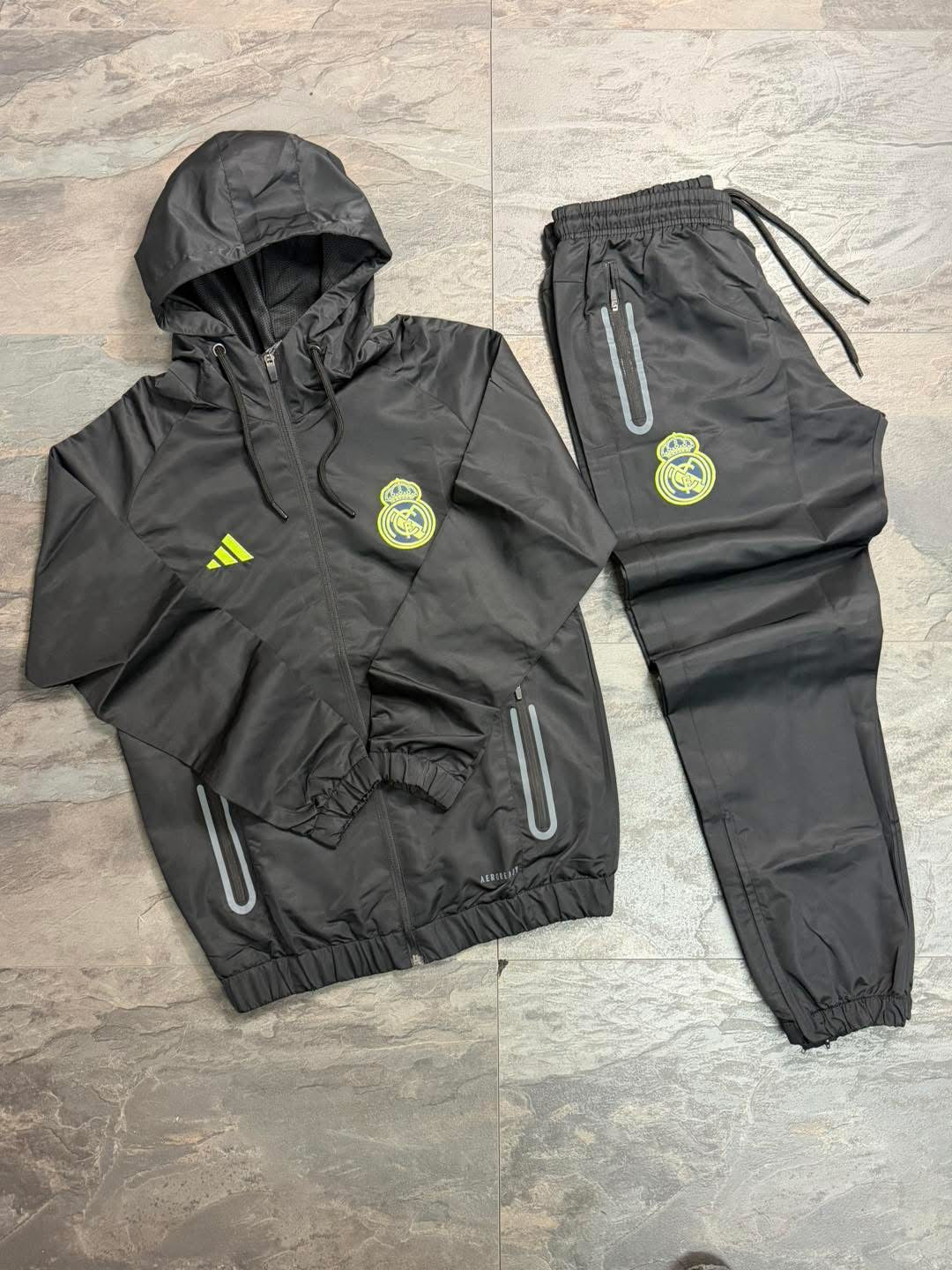 Мъжки спортен екип шушляк ADIDAS 1448