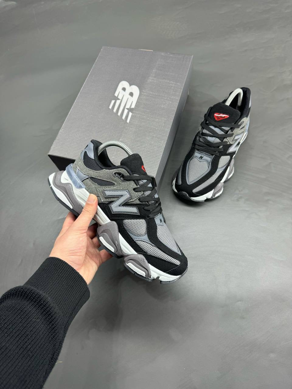 Обувки New Balance 9060 Silver