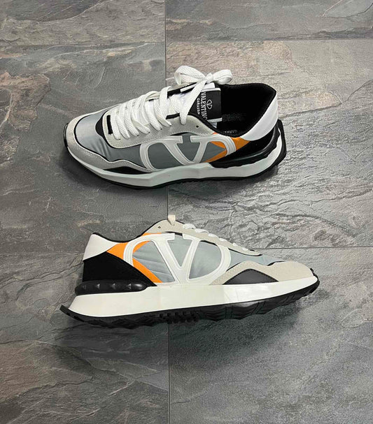 Обувки Valentino