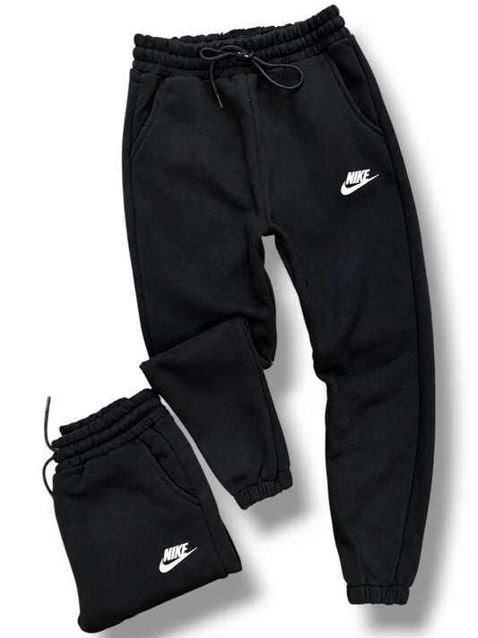 Дамски долнища NIKE 1515