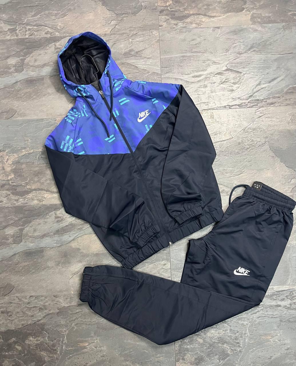Спортен екип Nike