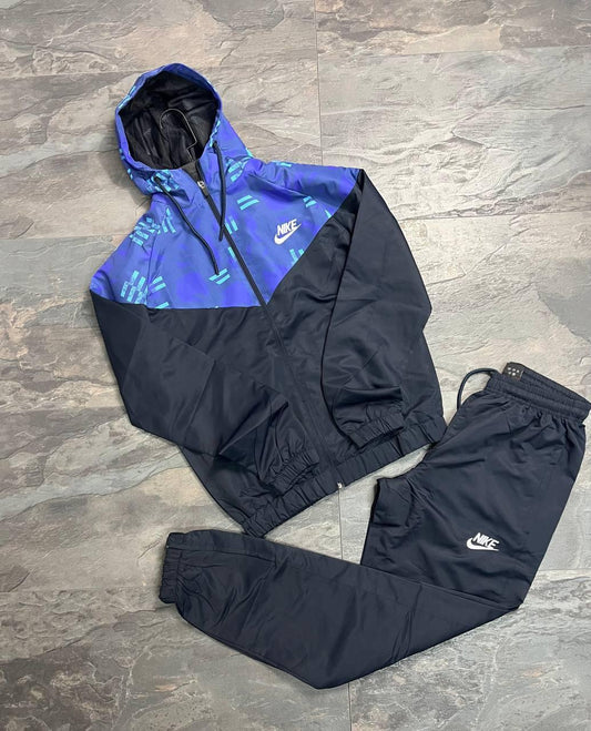 Спортен екип Nike