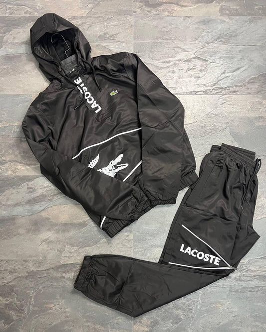 Спортен екип Lacoste