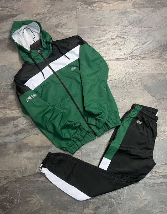 Спортен екип Lacoste