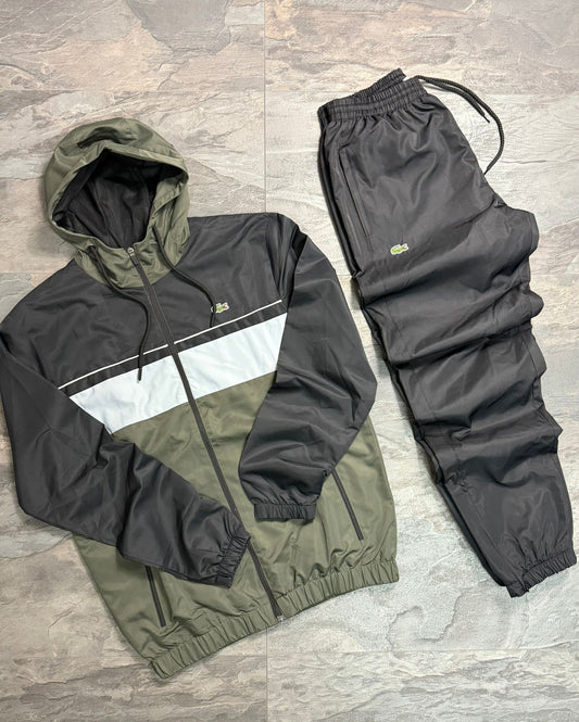 Спортен екип Lacoste