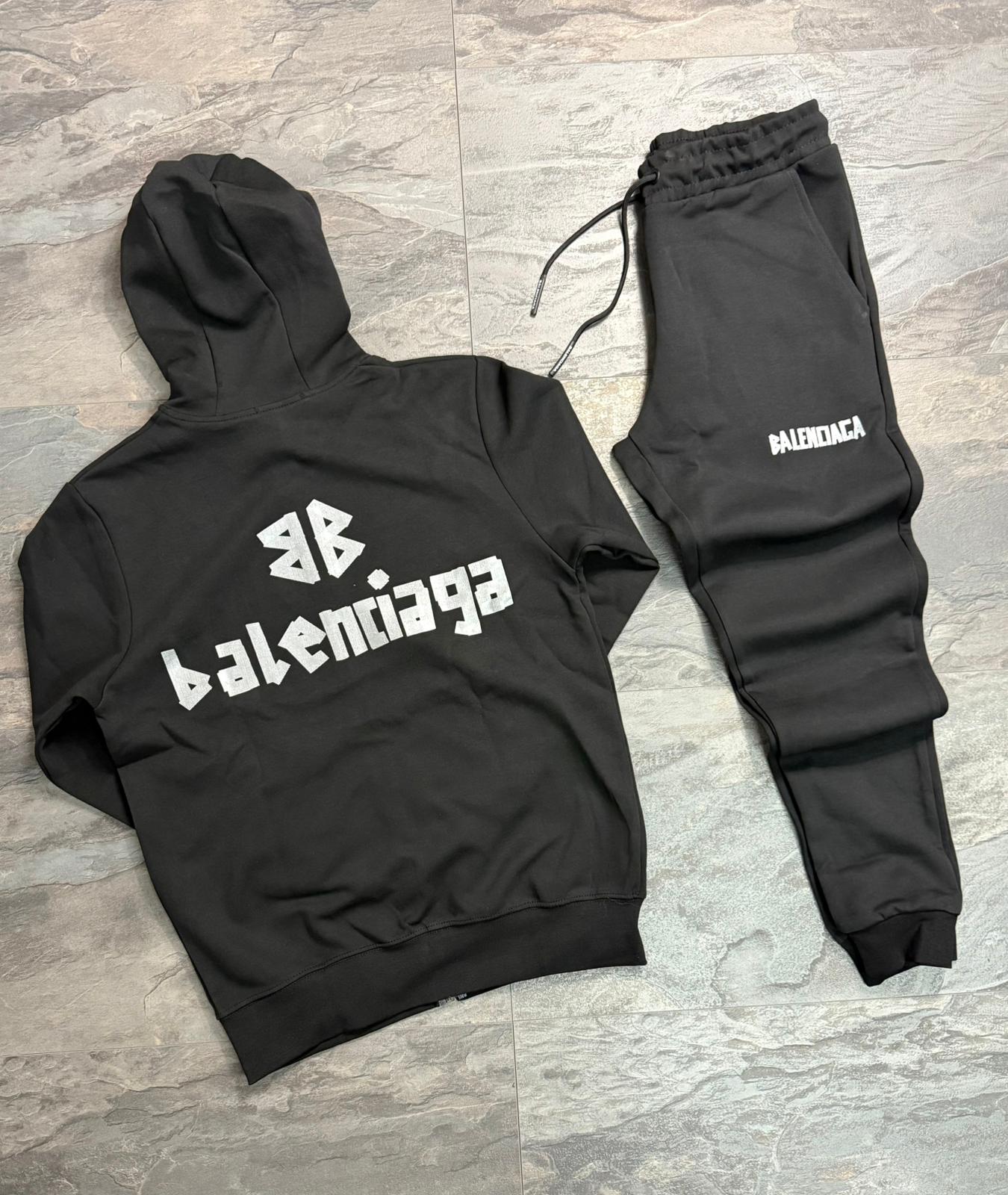 Спортен екип Balenciaga