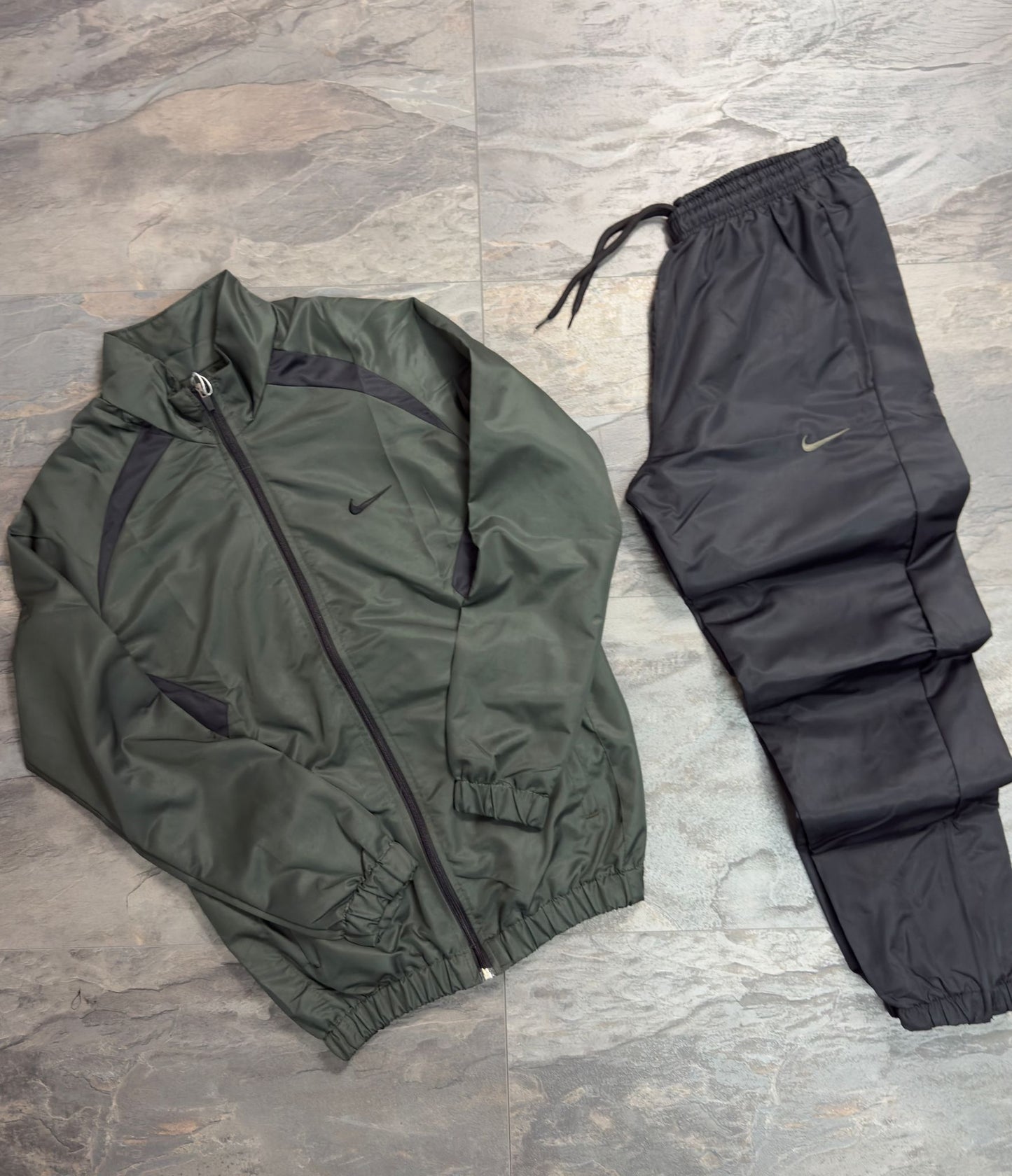 Спортен екип Lacoste