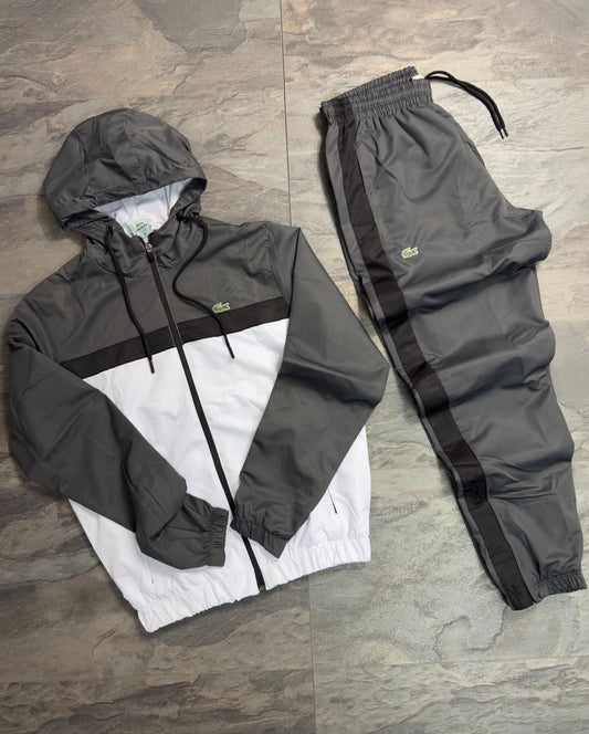 Спортен екип Lacoste