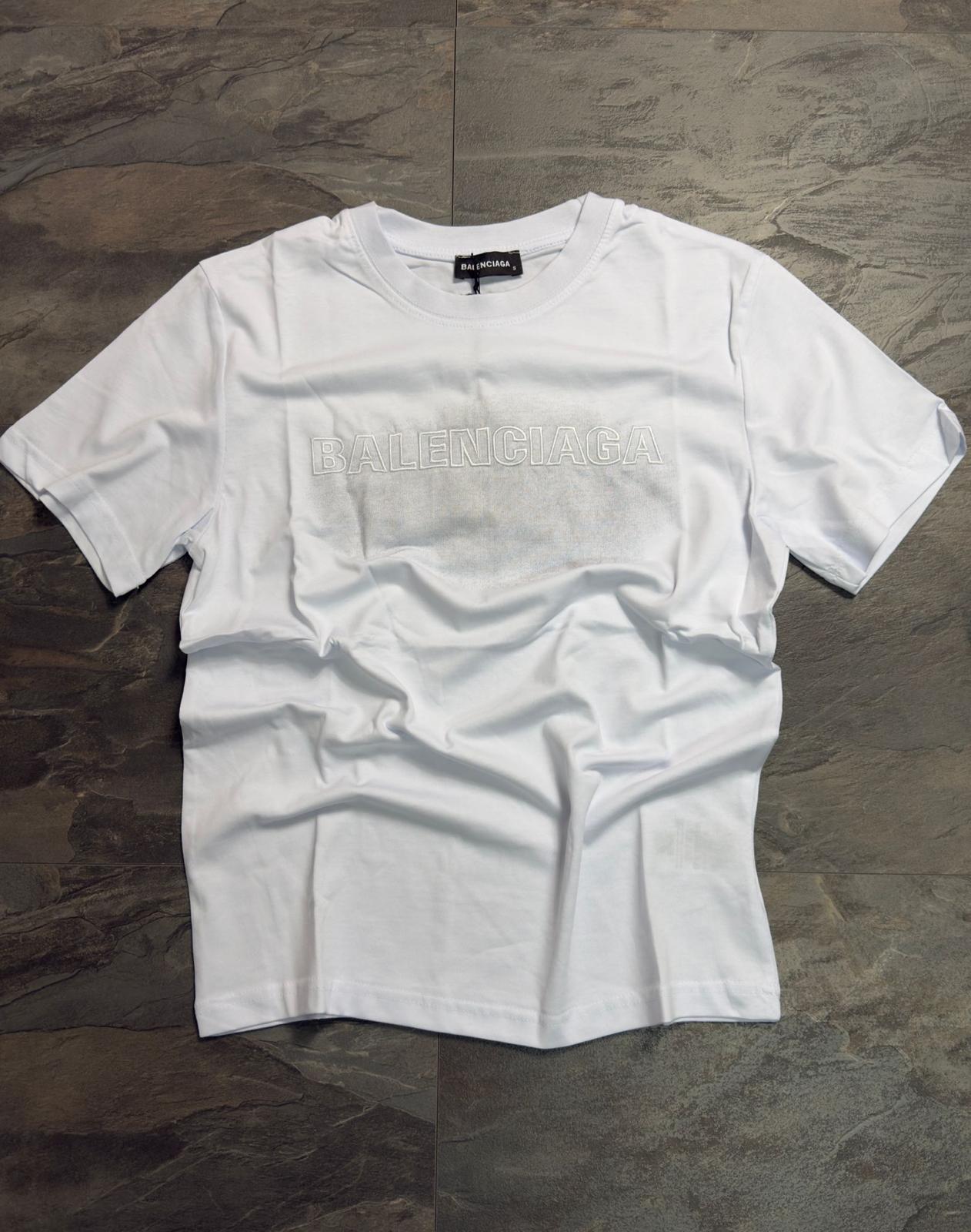 Тениска Balenciaga 43