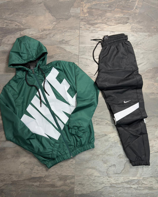 Спортен екип Nike