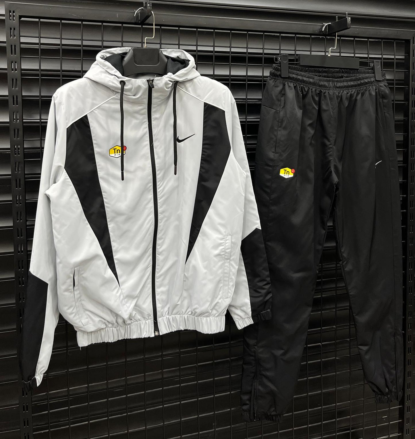 Спортен екип Nike Tn