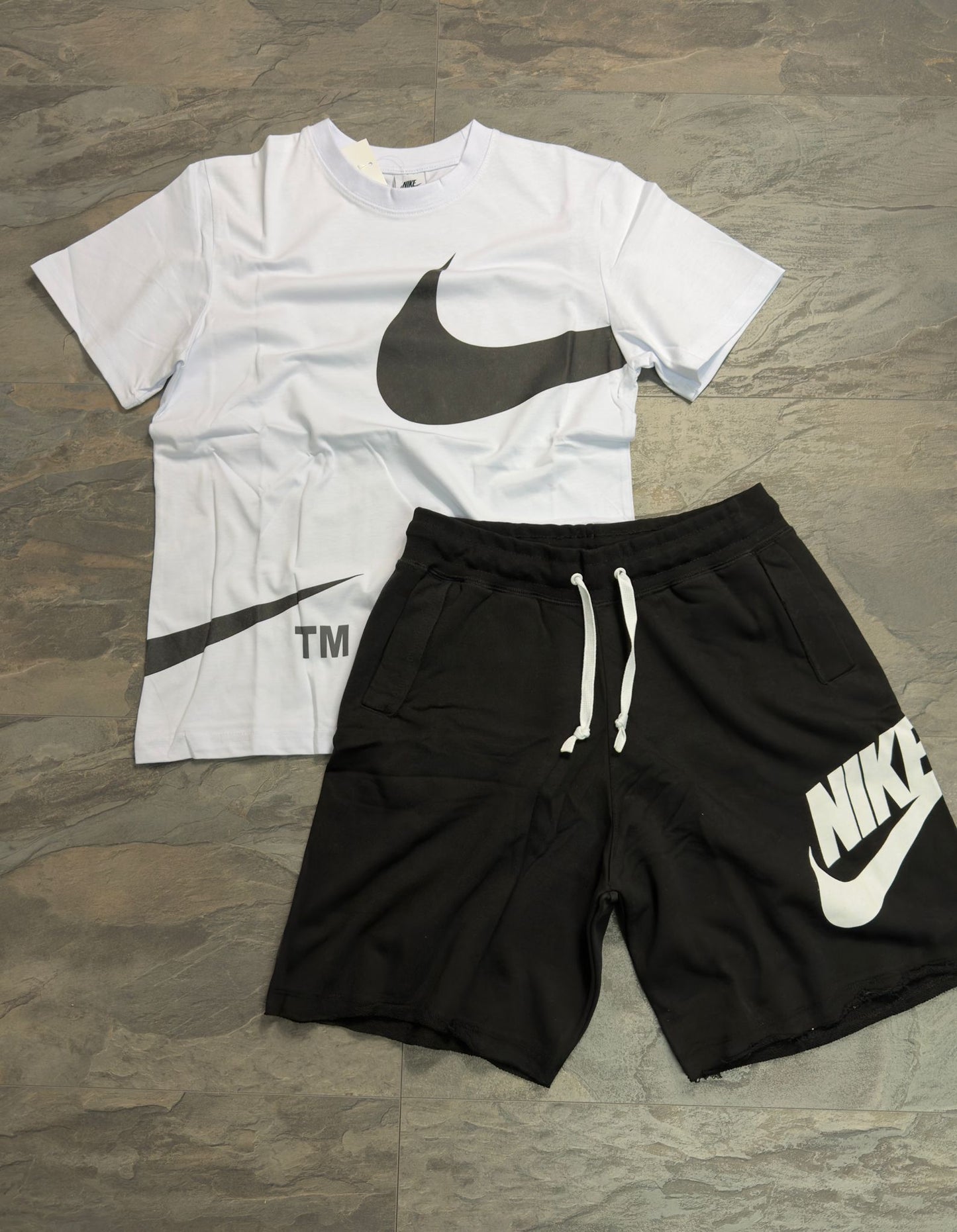 Летен екип NIKE 1924