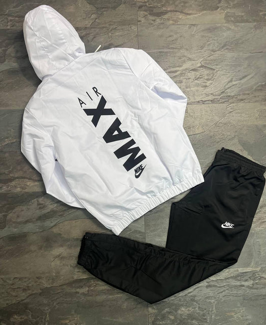 Спортен екип Nike