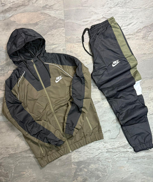 Спортен екип Nike